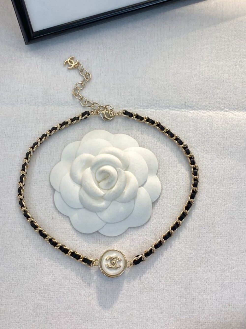 Chanel Necklace - Picture 3 of 9